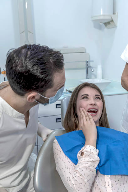 Best Mobile Emergency Dentist in Leona Valley, CA